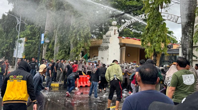Polres Cilegon Perkuat Sistem Pengamanan Mako dan Kota lewat aksi simulasi