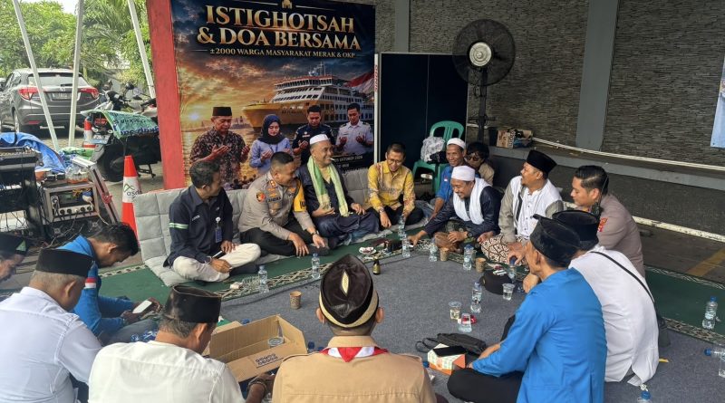 Warga Pulomerak Gelar Istighosah di Kantor ASDP Merak, Doakan Keselamatan dan Kejayaan Perusahaan