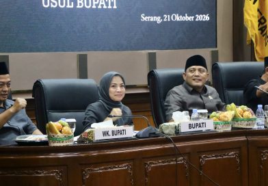 Apresiasi Pandangan Fraksi-fraksi DPRD, Bupati Serang Pastikan Regulasi Sesuai Kepentingan Masyarakat